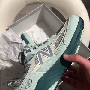 New balance 990v6 Mint Green Sneakers 8m9.5w